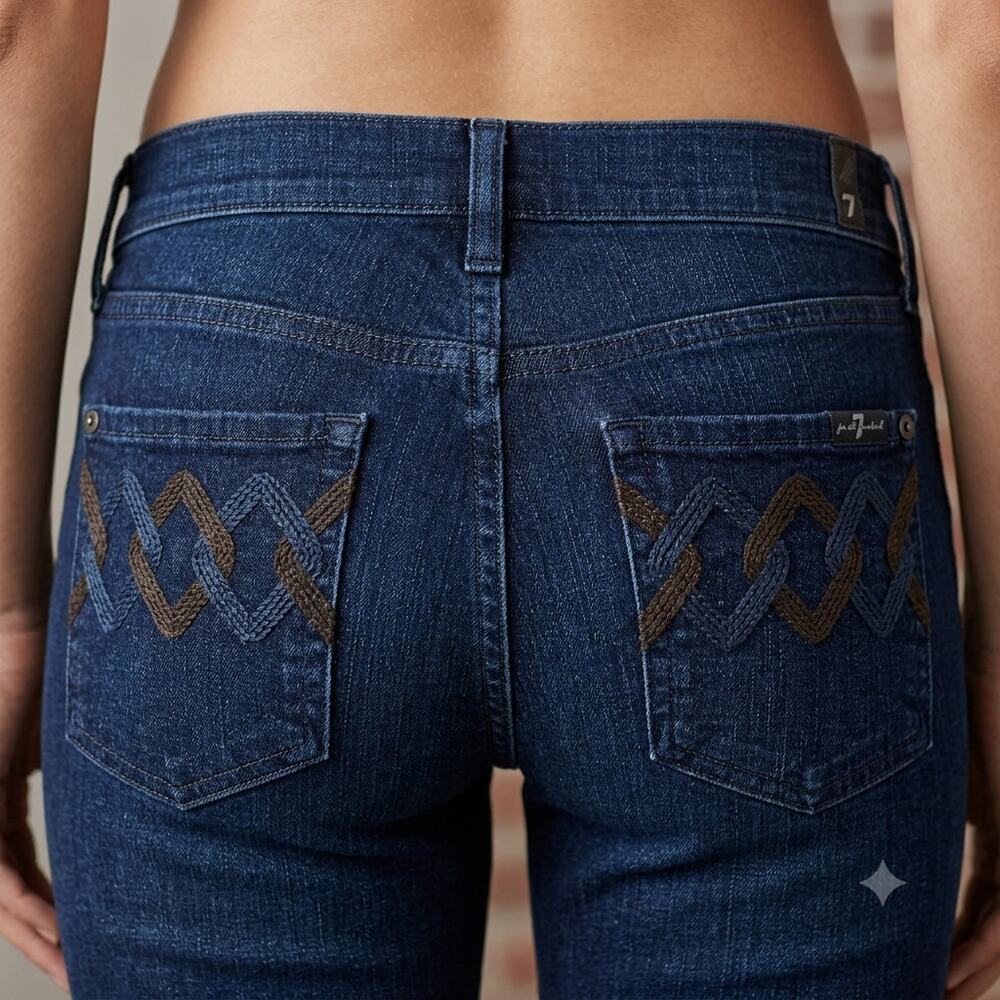7 For All Mankind Bootcut Jeans 29 S Dark Wash Chain Link Embroidered Mid Rise